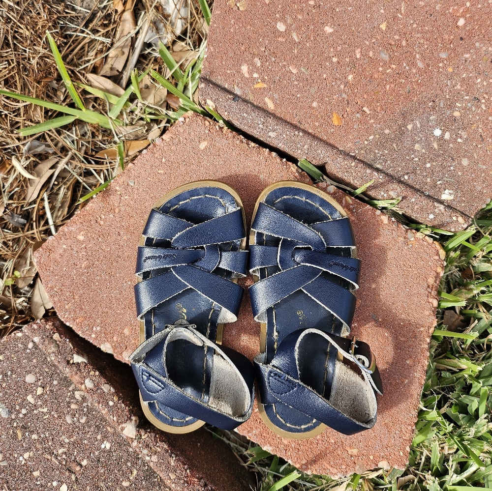 Kids Navy Saltwater Sandals